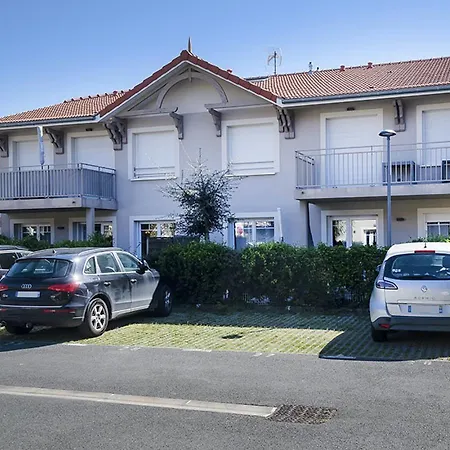 Bel Avec Parking